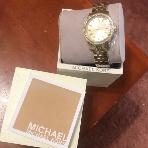 Michael Kors | Accessories | Micheal Kors New Gold Watch  display picture 3